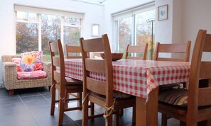Cottage | Private kitchen | Dishwasher, electric kettle, toaster, high chair - Ballyvaughan Cottage No 2 (Ballyvaughan)