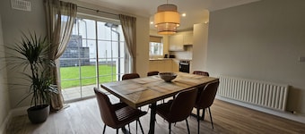 Bunratty Town House No 8