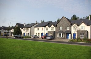 Cottage | Exterior