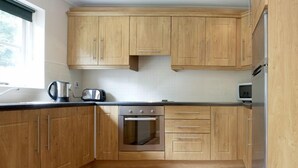 Cottage | Interior - Bunratty West No 40026 (Bunratty)