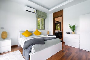 Luxury Villa, 3 Bedrooms, Kitchen, Sea View | 3 bedrooms, individually decorated, desk, iron/ironing board - 3 Bedroom Sea View Villa Mikia SDV007 - By Samui Dream Villas (Koh Samui)