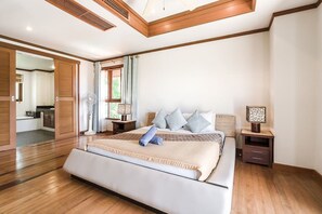 5 bedrooms, individually decorated, desk, free WiFi - 7 Bedroom Twin Villas TG48+TG25 on Beach Front Resort SDV282/288-By Samui Dream Villas (Koh Samui)
