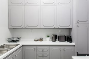 Apartment, 2 Schlafzimmer | Eigene Küche | Großer Kühlschrank, Ofen, Espressomaschine