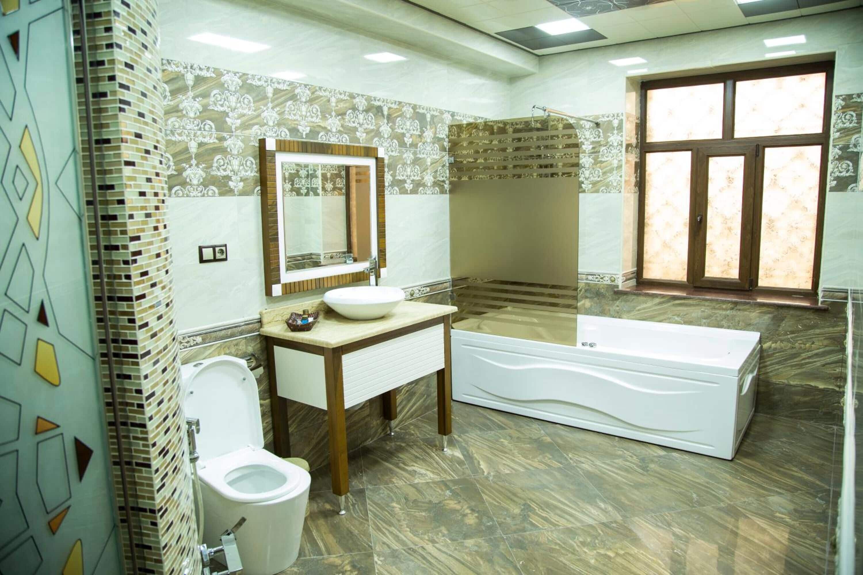 family apartment | bathroom | shower, rainfall showerhead, free toiletries, hair dryer