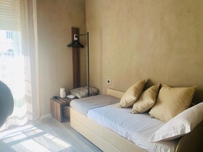 ميني بار وواي فاي مجانًا