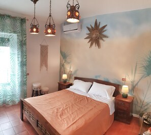 Individually decorated, individually furnished, free WiFi - B&B Ricci by holidayngo (Roccasecca)