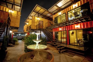 Property entrance - Tuscany Land Resort Donmuang (Bangkok)