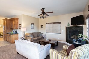 TV, fireplace, table football - *Shellebration! HUGE Beach House, Steps from the Sand! Perfect for Any Family Getaways!* (Oceano)