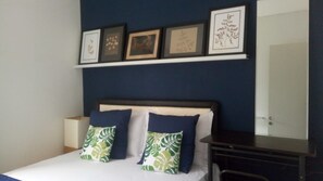 Soundproofing, free WiFi