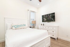 3 habitaciones, tabla de planchar con plancha, wifi y ropa de cama