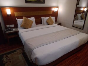 Habitación Deluxe doble | Escritorio y wifi gratis