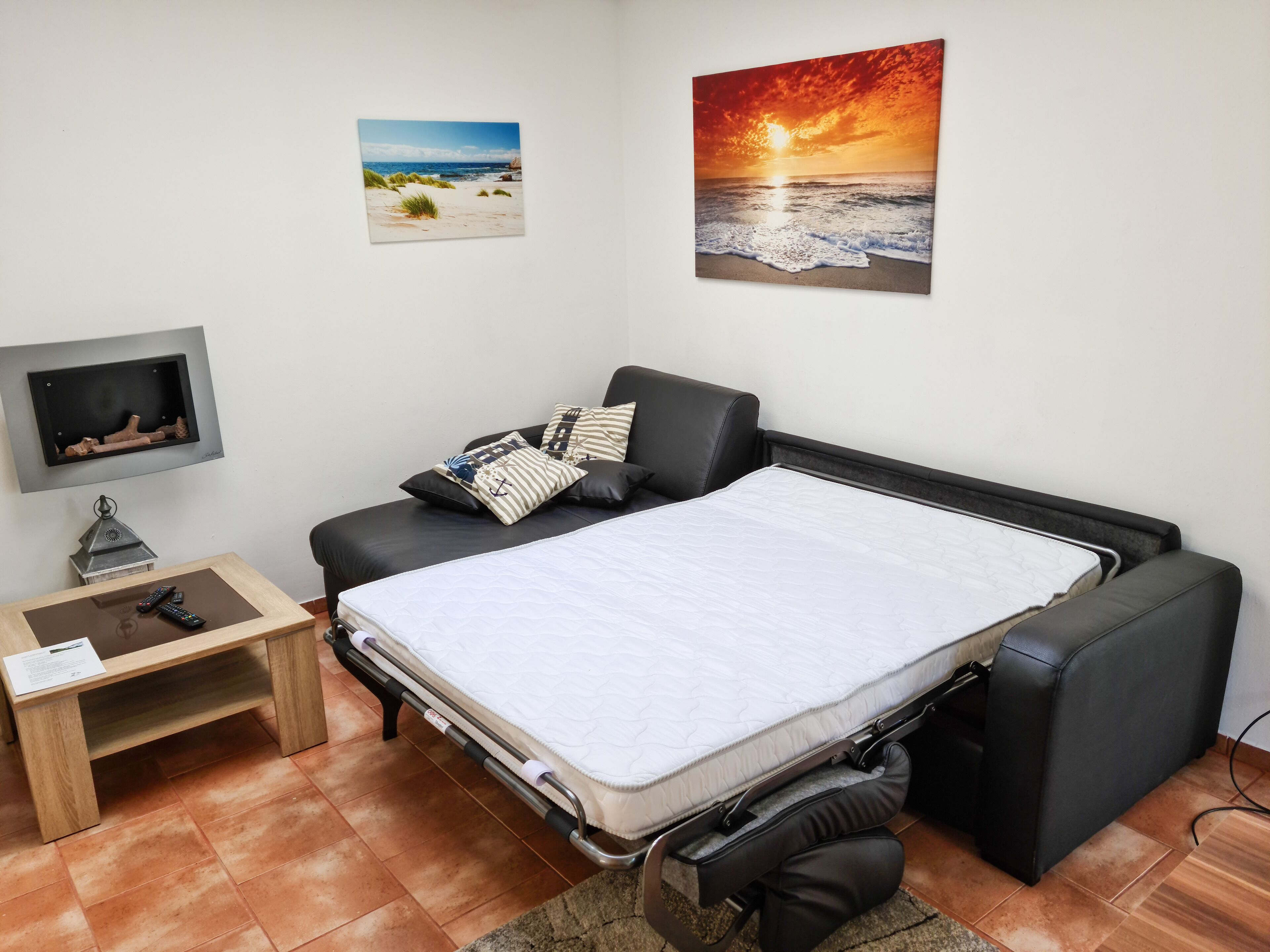 舒適獨棟房屋, 2 間臥室 | 客廳 | 平面電視、 DVD 播放機