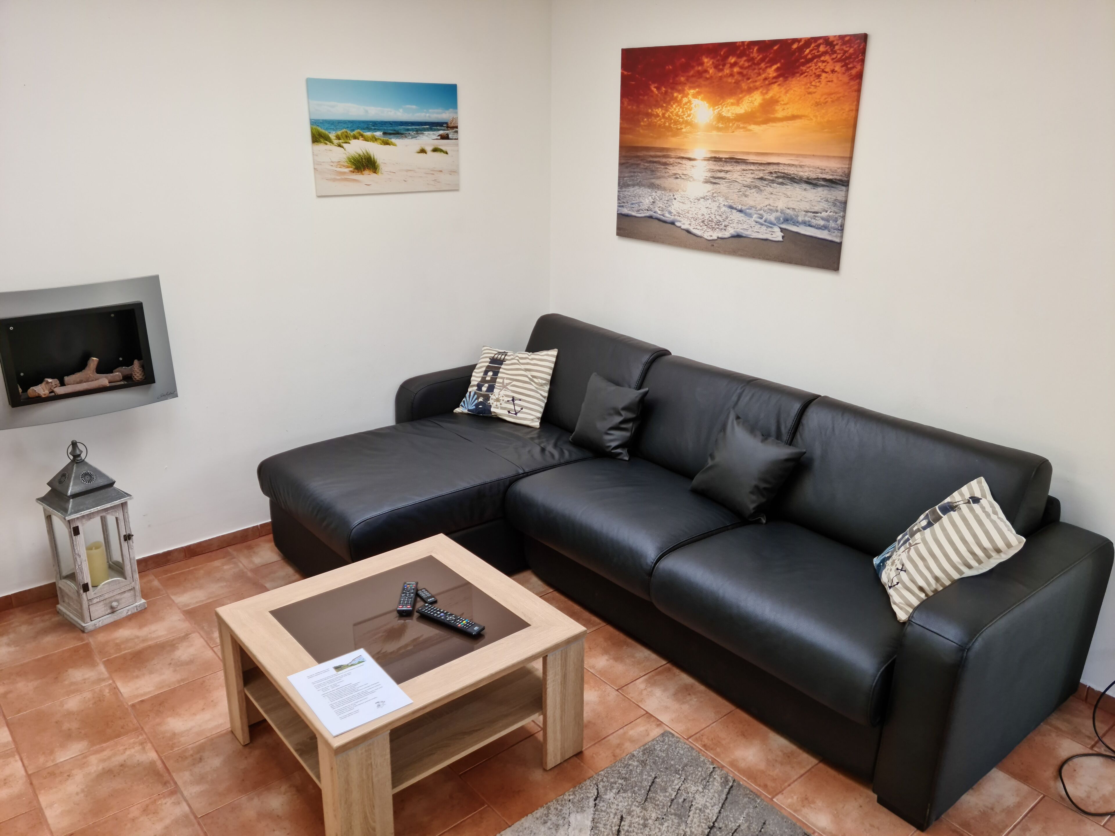 舒適獨棟房屋, 2 間臥室 | 客廳 | 平面電視、 DVD 播放機