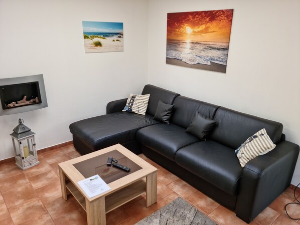 Comfort House, 2 Bedrooms | Living room - Ferienhaus Seestern (Göhren)