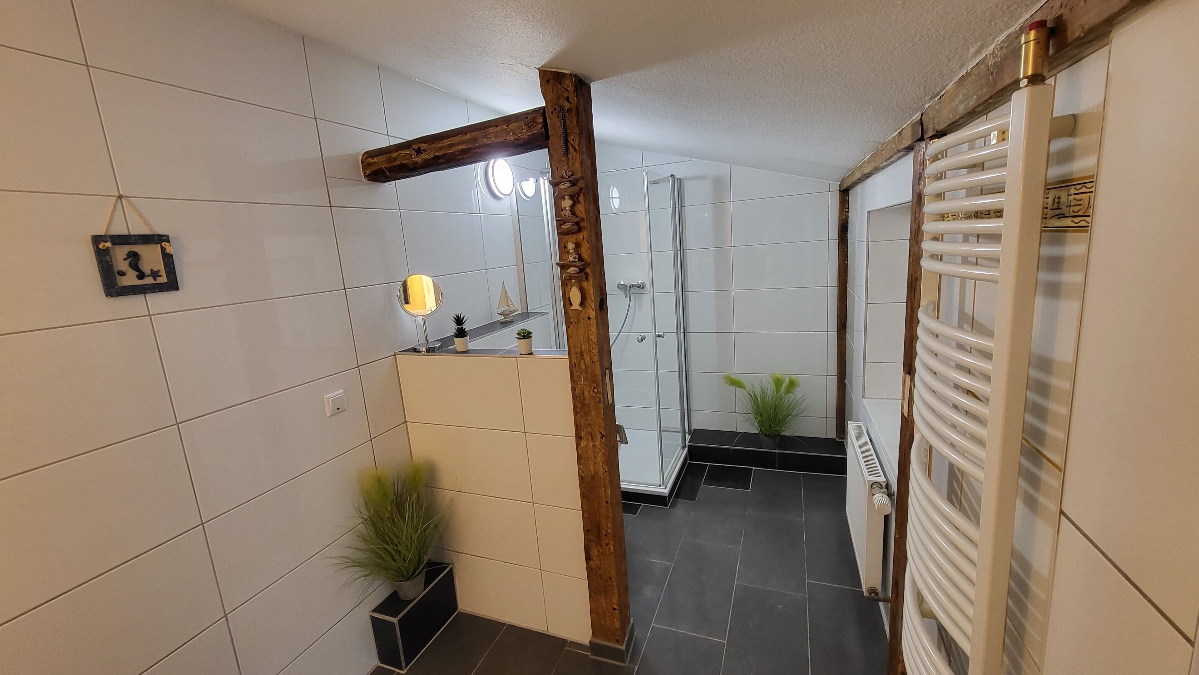 Apartment, 2 Schlafzimmer | Badezimmer | Dusche, Haartrockner, Seife, Toilettenpapier