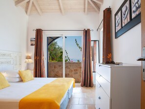 3 bedrooms, iron/ironing board, WiFi, bed sheets - Villa Careva - Beautiful Cozy and Luxury Villa (Sivota, Lefkada)