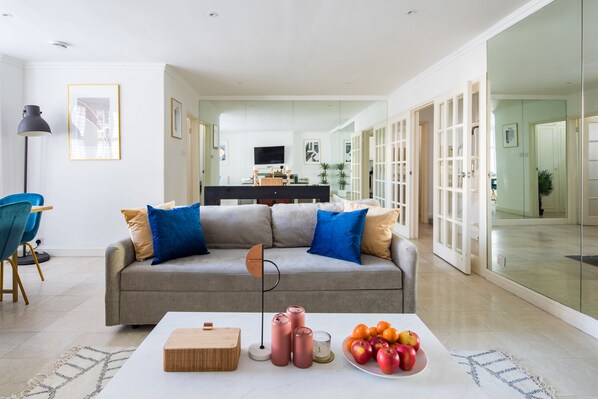 Luxury House | Living room