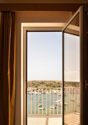 Superior Double Room, Balcony, Sea View | Balcony