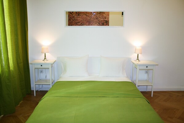 Comfort Studio | Iron/ironing board, free WiFi, bed sheets - Apartment Lea (Prague)