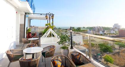 Emerald Ocean Hotel