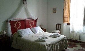 3 Schlafzimmer, Bügeleisen/Bügelbrett, kostenloses WLAN, Bettwäsche