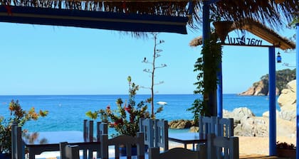 APPARTEMENTS SOL Y MAR - Cala Llevado 02