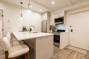 Apartment, 2 Schlafzimmer | Eigene Küche