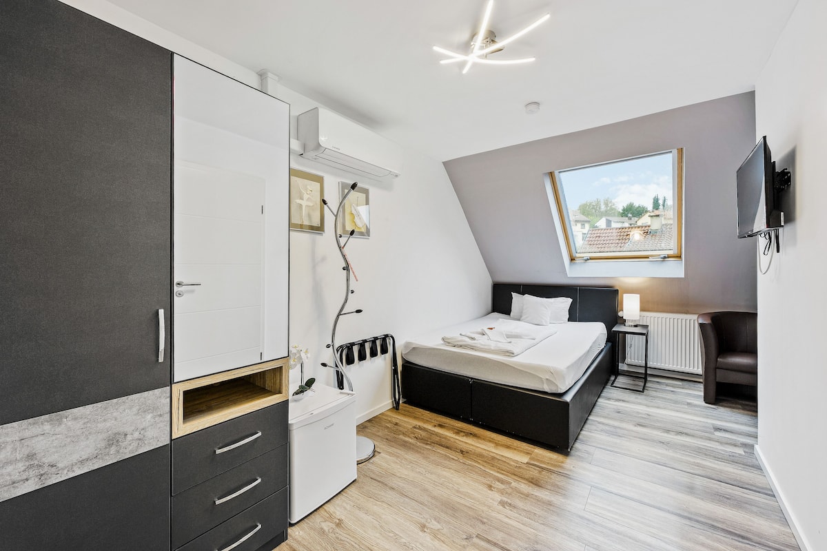 Chambre Simple | 1 chambre, bureau, Wi-Fi gratuit, draps fournis