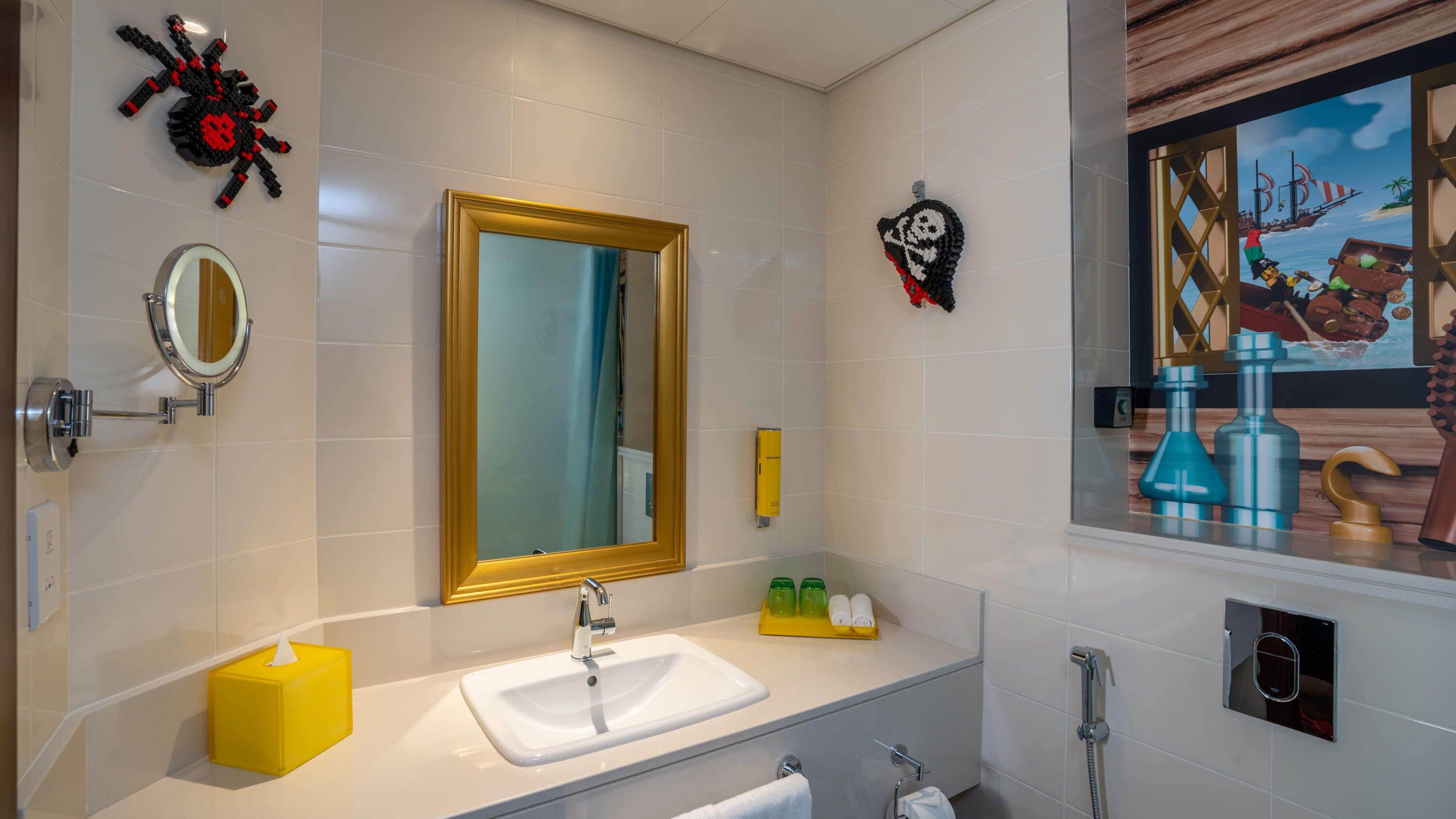 pirate fully themed room with park access | bathroom | free toiletries, hair dryer, slippers, towels