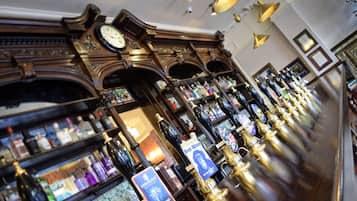 Bar (en la propiedad)