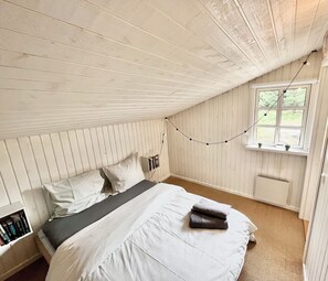 3 camere, culla da viaggio, Wi-Fi gratuito