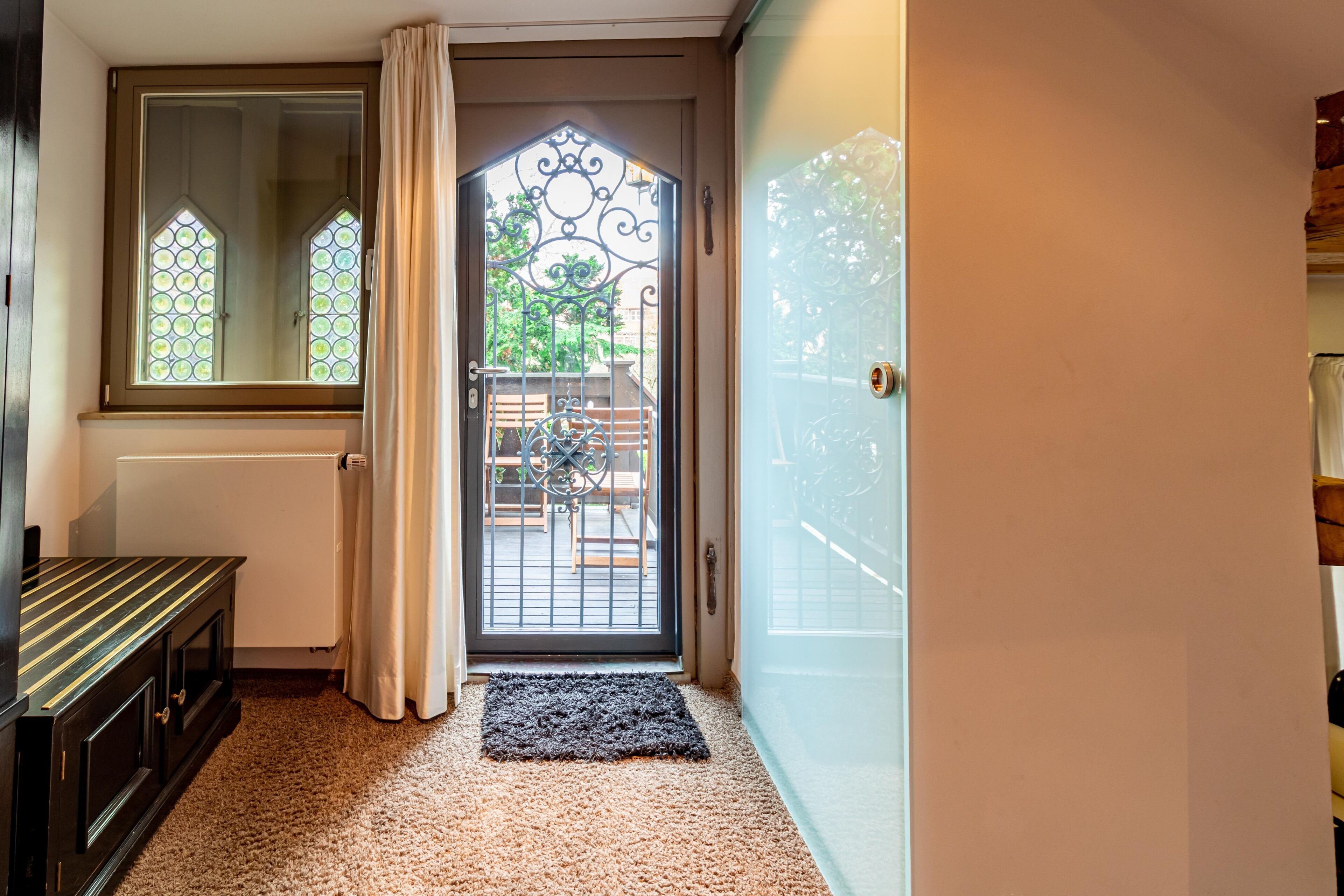 senior suite | 1 bedroom, premium bedding, in-room safe, individually decorated