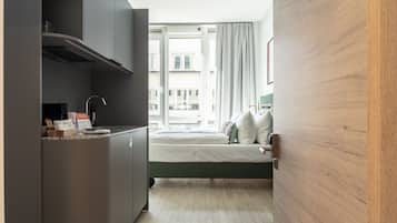 1 bedroom, premium bedding, in-room safe, laptop workspace
