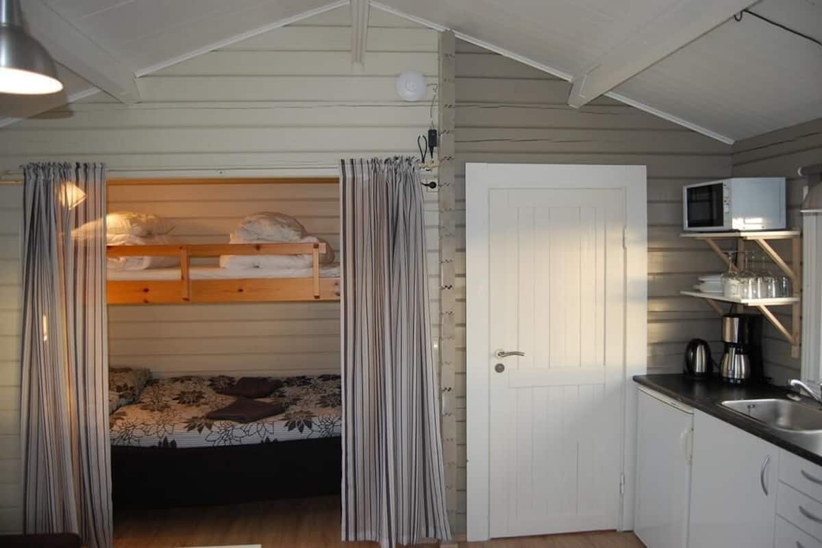Cabin | Free WiFi, bed sheets
