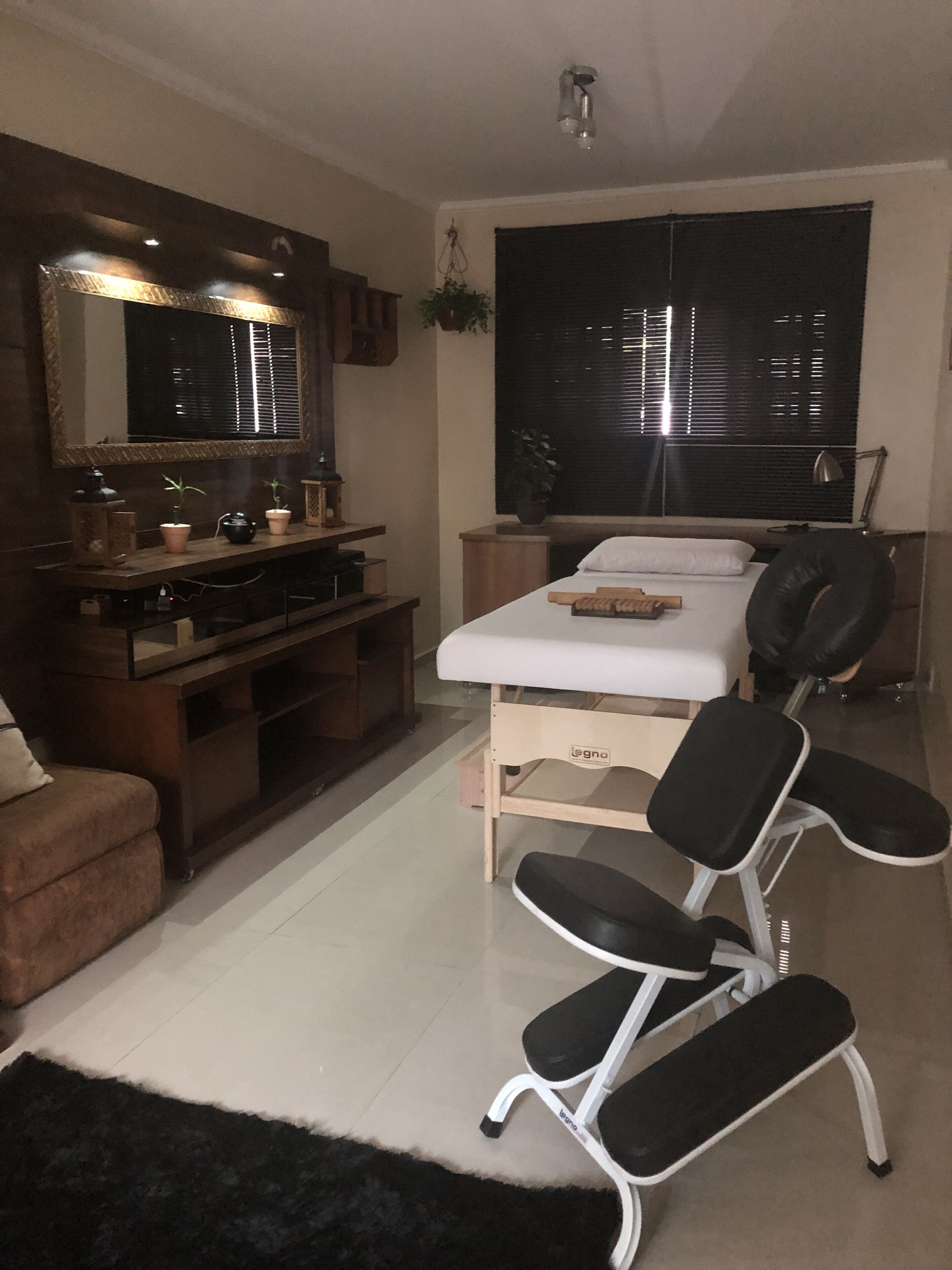 Body treatments, deep-tissue massages, body wraps, body scrubs, facials