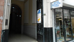 Perincian bahagian luar