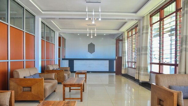 Lobby-Lounge
