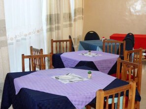 Termasuk sarapan Eropah setiap hari