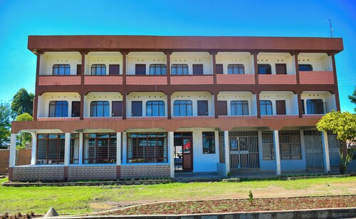 Tausi Hotel- Homabay