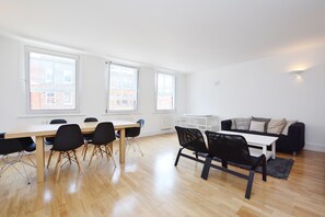 Appartement | Woonruimte | Flatscreentelevisie