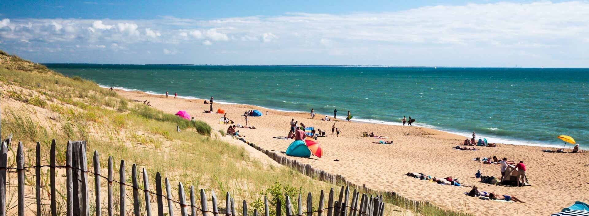 Playa en los alrededores y traslado desde/hacia la playa gratis 