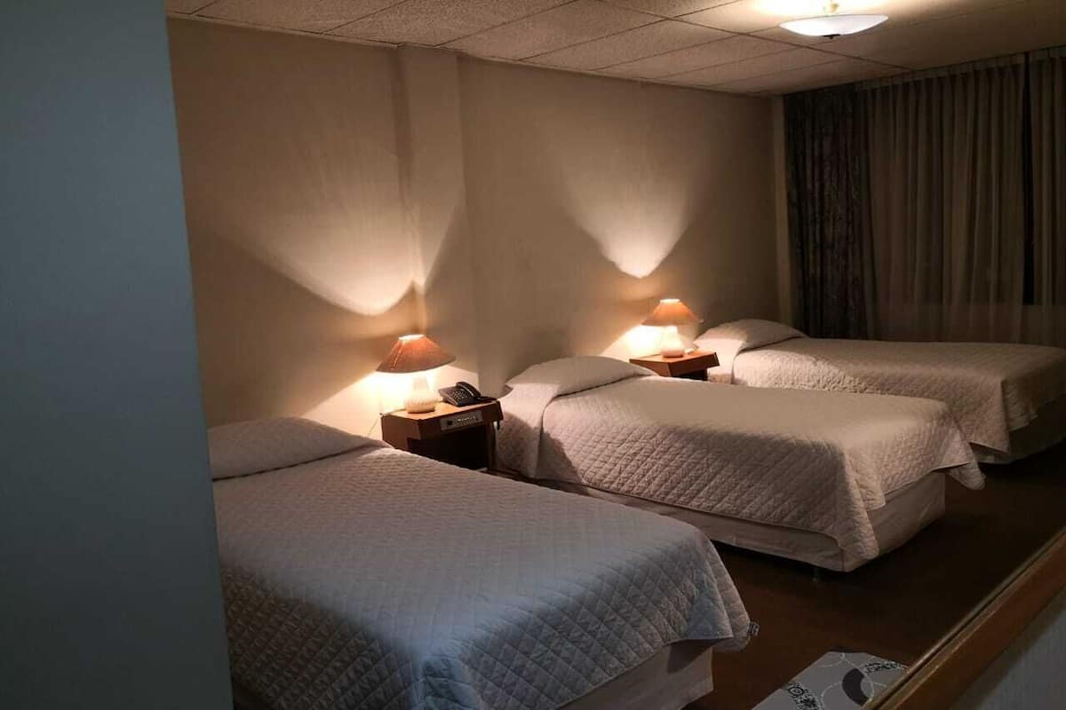 Standard-Dreibettzimmer