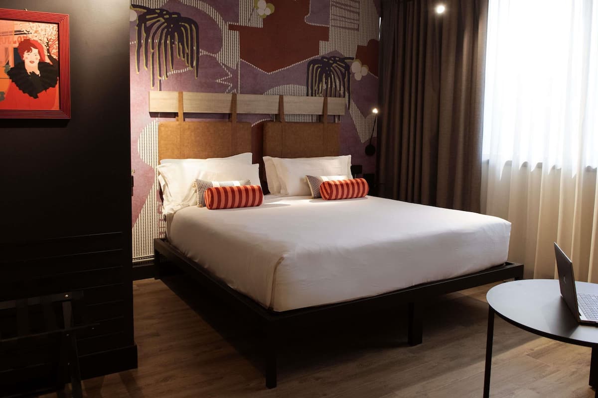 Down duvets, pillow-top beds, minibar, in-room safe
