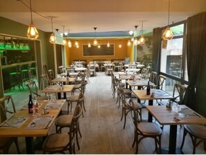 Restaurant - Cirius le Complex (Montrond-les-Bains)
