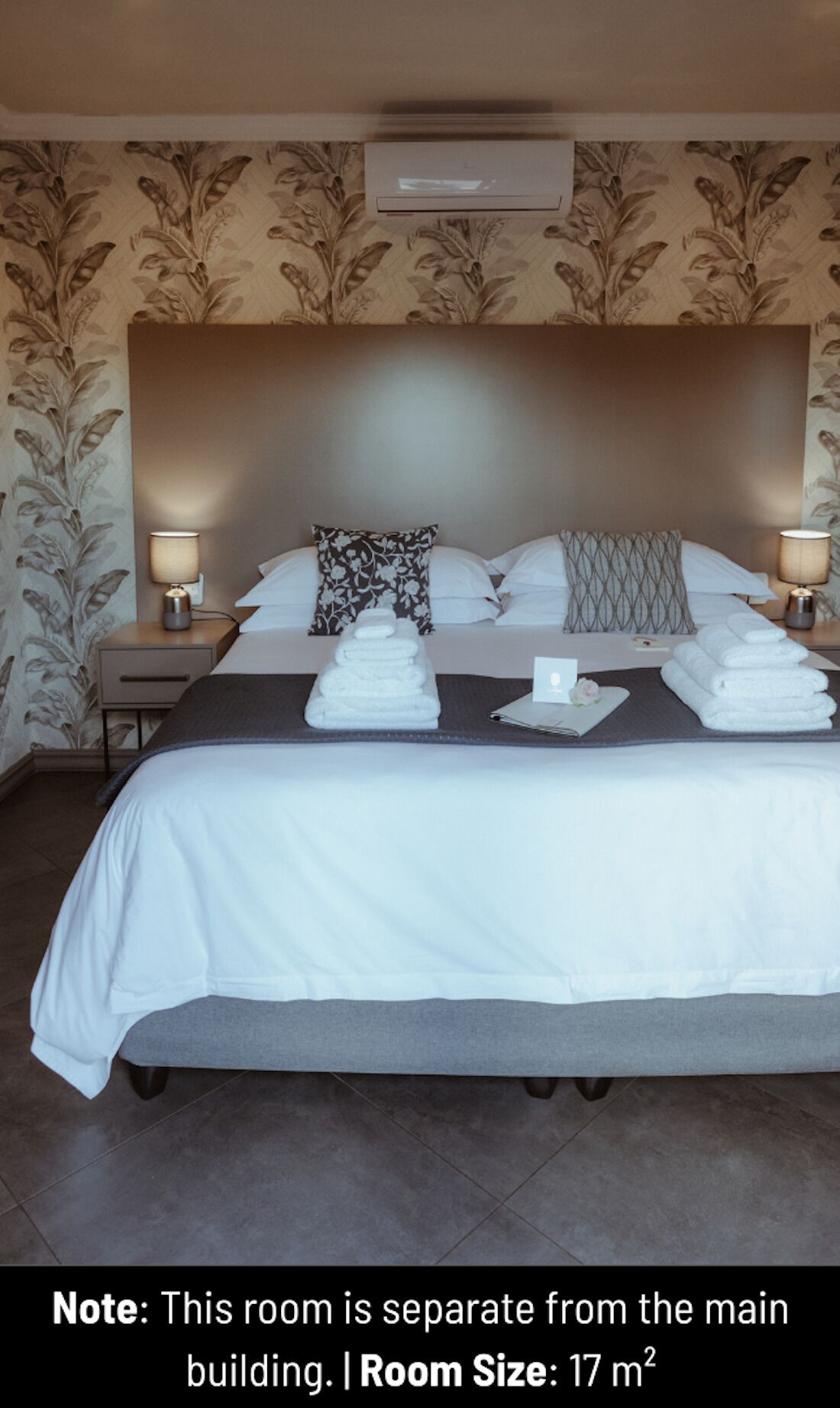 Caja de seguridad en la habitación y decoración personalizada 