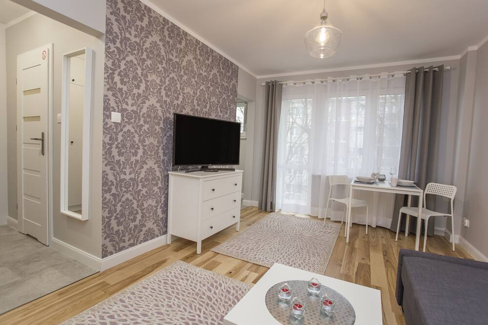 Central Rental Apartament - Broniewskiego 15