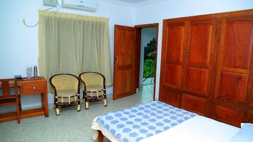 3 bedrooms, WiFi