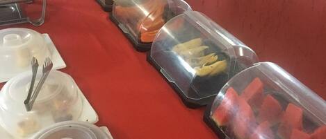 Frokostbuffé er inkludert hver dag