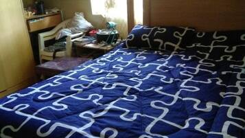 Double Room | Desk, blackout drapes, free WiFi, bed sheets