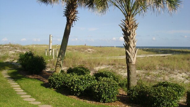 Property grounds - Summer Breeze 17 (Orange Beach)
